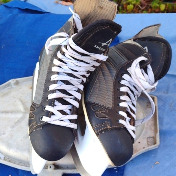 American Ice Force Ice Skates - Picture 1 of 5